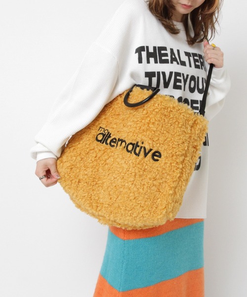 RNA(アールエヌエー)の「E5185 シープボアBIGトート(トートバッグ・レディース・イエロー/ベージュ/ブルー・FREE)」の1枚目の写真