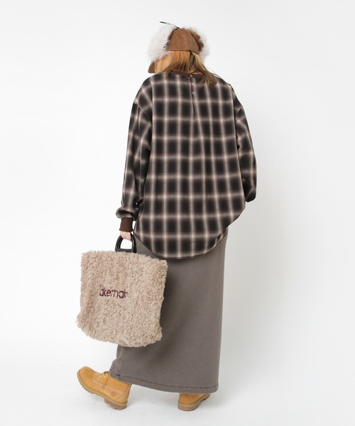 RNA(アールエヌエー)の「E5185 シープボアBIGトート(トートバッグ・レディース・イエロー/ベージュ/ブルー・FREE)」の18枚目の写真