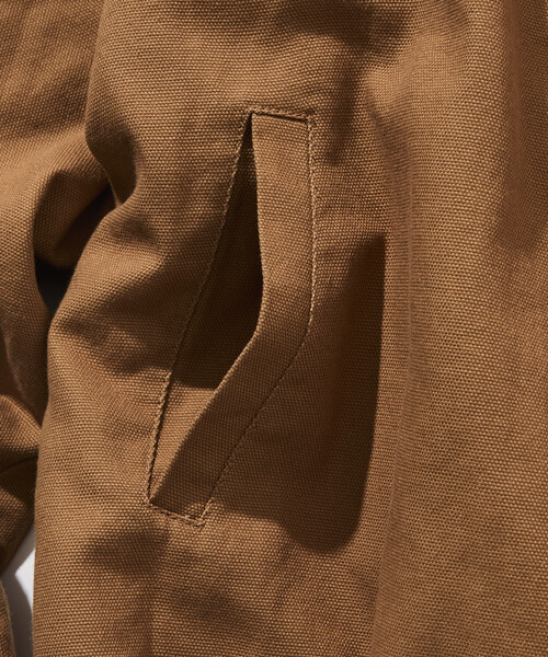 FREAK'S STORE(フリークスストア)の「限定展開 ビッグシルエット スタンドカラー ダック ブルゾン / キルティング 中綿(ブルゾン・メンズ・ブラック/チャコールグレー/ブラウン/ベージュ・SMALL/MEDIUM/LARGE)」の7枚目の写真