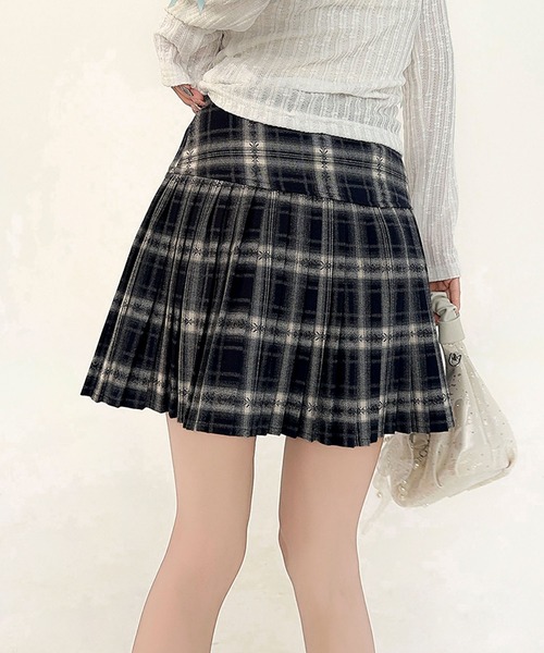 HOOK(フック)の「HOOK for girls チェック柄 プリーツ ミニスカート(スカート・レディース・ブラック/レッド/ネイビー・MEDIUM/SMALL/LARGE)」の10枚目の写真