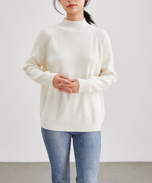 Lace Ladies(レースレディース)の「ウールタッチ ハイネック ラグラン ニット プルオーバー(ニット/セーター・レディース・モカ/アイボリー/ブラック/グレイッシュベージュ・FREE)」の2枚目の写真
