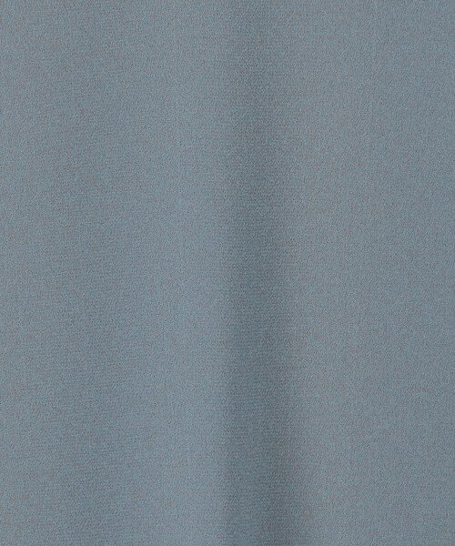 K.T KIYOKO TAKASE(キヨコタカセ)の「ストレッチバックサテン梨地 ラウンドネックプルオーバー(シャツ/ブラウス・レディース・グレー/ブルー/ブラック/ホワイト・11号/9号)」の7枚目の写真