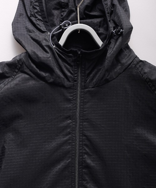 Kelen（ケレン）の「mj11185- WALTER  SHEER RIP HOODIE フードジャケット(KLM26HJK1122)（ブルゾン・メンズ・ブラック/カーキ/ホワイト・38/40/42）」の19枚目の写真