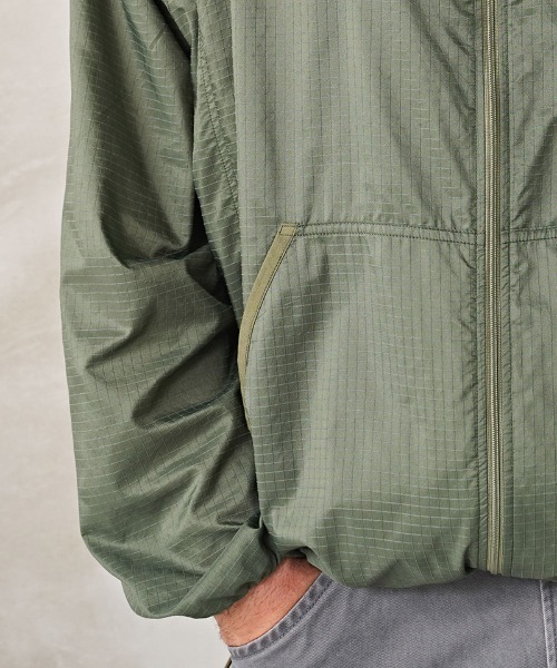 Kelen（ケレン）の「mj11185- WALTER  SHEER RIP HOODIE フードジャケット(KLM26HJK1122)（ブルゾン・メンズ・ブラック/カーキ/ホワイト・38/40/42）」の12枚目の写真