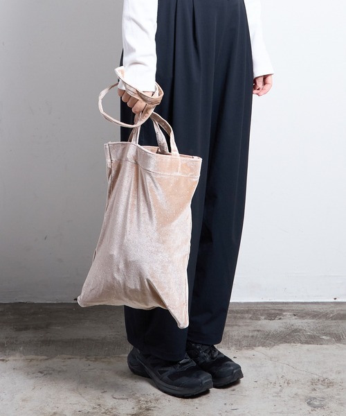 SPRUCE(スプルース)の「EM:プマキラキラトート(トートバッグ・レディース・ブラック/カーキ/ライトピンク/ベージュ・FREE)」の13枚目の写真