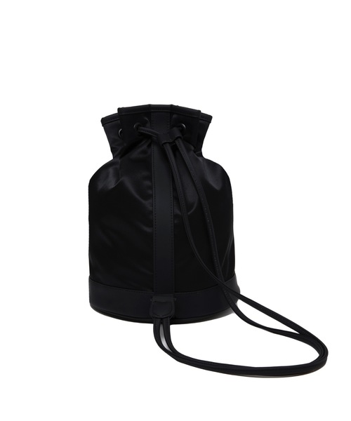 COOTIE PRODUCTIONS（クーティープロダクションズ）の「Drawstring Shoulder Bag（ショルダーバッグ・メンズ・ブラック・ONE SIZE）」の7枚目の写真