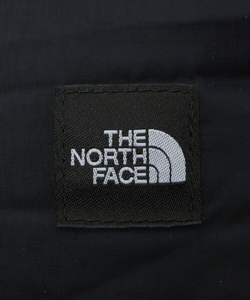 THE NORTH FACE(ザノースフェイス)の「<THE NORTH FACE>ヌプシ マフラー(マフラー・メンズ・ブラック・FREE)」の7枚目の写真