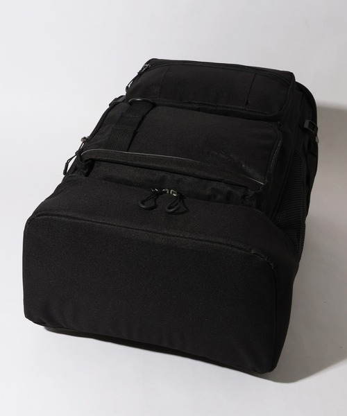 AIRWALK（エアウォーク）の「【AIRWALK/エアウォーク】大型スクエアリュック35L（バックパック/リュック・メンズ・ブラウン/ブラック/カーキ・FREE）」の11枚目の写真