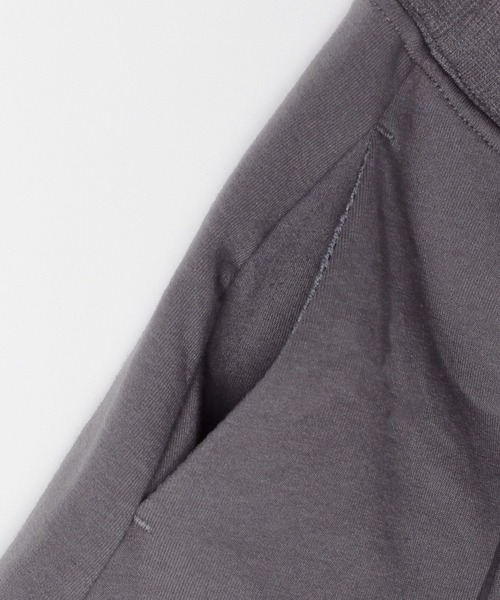 GLOBAL WORK（グローバルワーク）の「ダンボールセットアップ長袖/603697（つなぎ/オールインワン・キッズ・オフホワイト/チャコールグレー・160cm/140cm/130cm/150cm）」の16枚目の写真