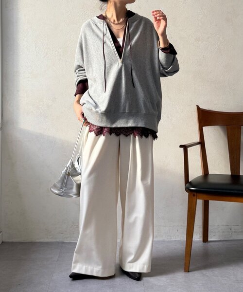 DouDou(ドゥドゥ)の「レース切替チュニック(シャツ/ブラウス・レディース・ボルドー/ブラック/オフホワイト・FREE)」の11枚目の写真