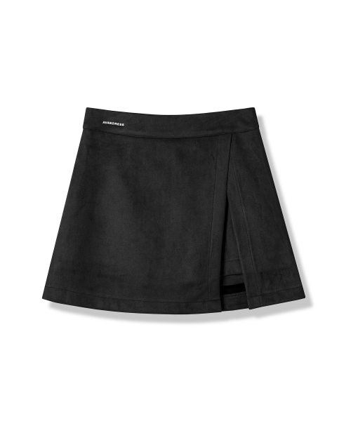 AVANDRESS(アバンドレス )の「Suede Chic Slit Mini Skirt PINK(スカート・レディース・ピンク・SMALL/MEDIUM)」の8枚目の写真