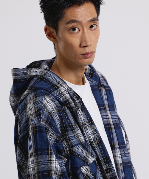 F.ILLUMINATE(フィルミネイト)の「クロスチェックフードシャツ-ネイビー(シャツ/ブラウス・レディース・その他・SMALL/MEDIUM/LARGE)」の3枚目の写真