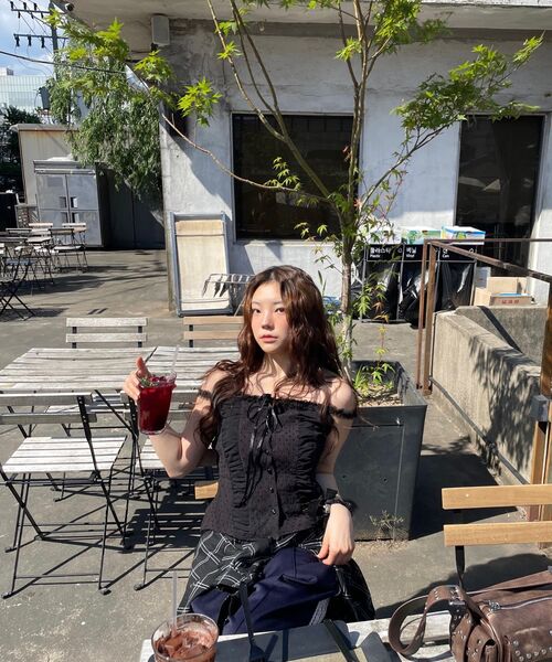 ROSEFRANTZ（ロゼフランツ）の「Multi Pocket Studded Shoulder Bag [Brown]（ショルダーバッグ・レディース・ブラウン・FREE）」の11枚目の写真