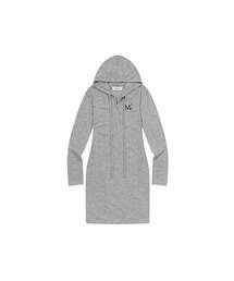 MUCENT（ムセント）の「シアンフードネックスリムフィットワンピース (4カラー)（ワンピース）」