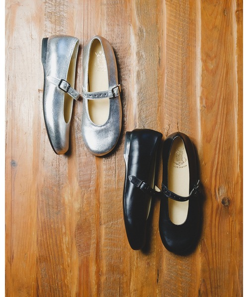 BONTRE（ボントレ）の「メリージェーンパンプス/BONTRE 50302-VA（パンプス・レディース・ブラック/シルバー・39/38/37/36/35）」の3枚目の写真