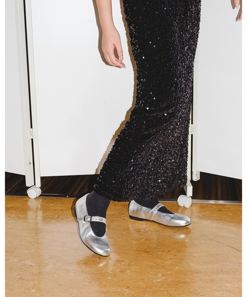 BONTRE（ボントレ）の「メリージェーンパンプス/BONTRE 50302-VA（パンプス・レディース・ブラック/シルバー・39/38/37/36/35）」の4枚目の写真