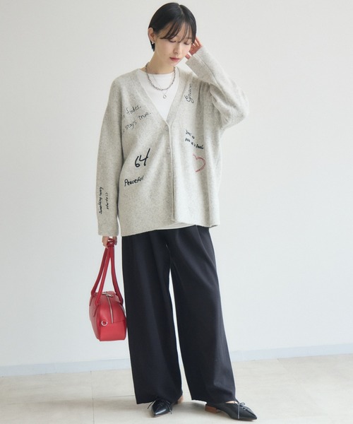 Paradise Picnic(パラダイスピクニック)の「ROSIEE レタリング刺繍ニットカーディガン(カーディガン/ボレロ・レディース・レッド/グレー・FREE)」の16枚目の写真