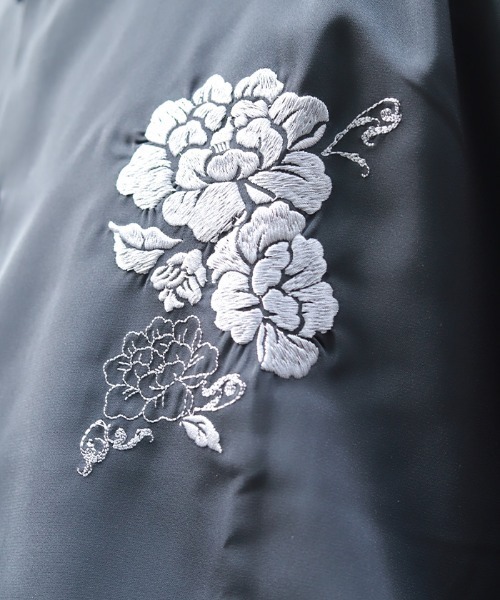 REZEN（リゼン）の「牡丹刺繍和袖シャツ（シャツ/ブラウス・メンズ・ブルーパープル/ライトグレー/ローズ・LARGE/MEDIUM）」の5枚目の写真
