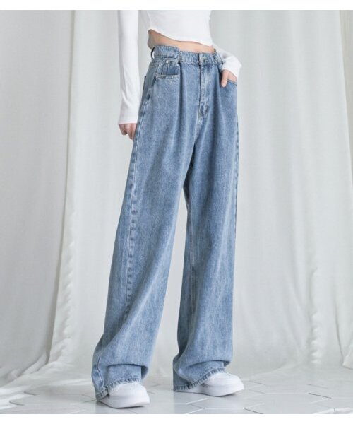 AVANDRESS（アバンドレス ）の「BUCKLE WIDE DENIM PANTS STONE LIGHTBLUE（デニムパンツ・レディース・その他・SMALL/MEDIUM/LARGE/X-LARGE）」の13枚目の写真