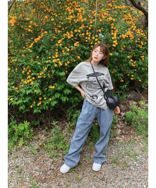 AVANDRESS（アバンドレス ）の「BUCKLE WIDE DENIM PANTS STONE LIGHTBLUE（デニムパンツ・レディース・その他・SMALL/MEDIUM/LARGE/X-LARGE）」の9枚目の写真