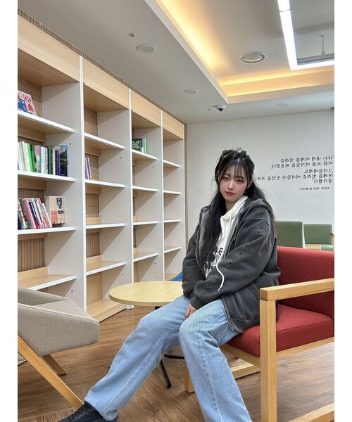 AVANDRESS（アバンドレス ）の「BUCKLE WIDE DENIM PANTS STONE LIGHTBLUE（デニムパンツ・レディース・その他・SMALL/MEDIUM/LARGE/X-LARGE）」の21枚目の写真