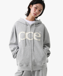PIECEMAKER（ピースメーカー）の「[2TYPE] PCE APPLIQUE ZIP HOODIE (GREY)（パーカー）」