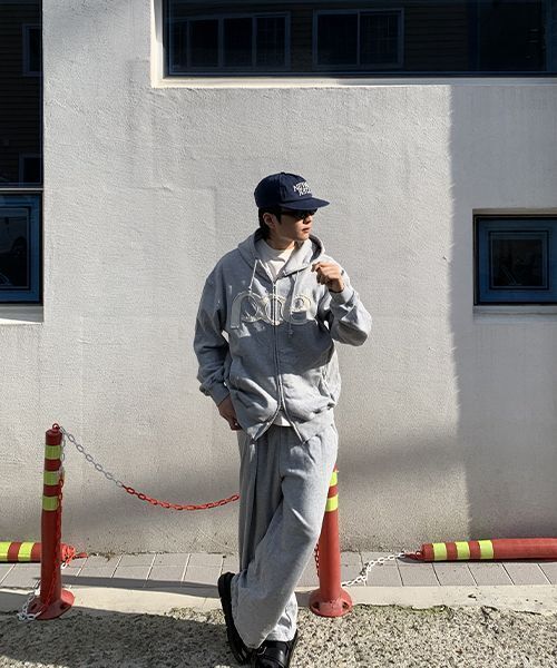 PIECEMAKER（ピースメーカー）の「[2TYPE] PCE APPLIQUE ZIP HOODIE (GREY)（パーカー・レディース・その他・MEDIUM/LARGE/SMALL）」の6枚目の写真