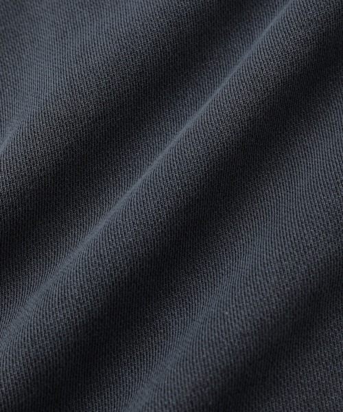 Saturdays NYC（サタデーズ ニューヨークシティ ）の「Bowery Slash Sweatshirt（スウェット・メンズ・ブルー/キナリ/チャコールグレー・L/M/S）」の13枚目の写真