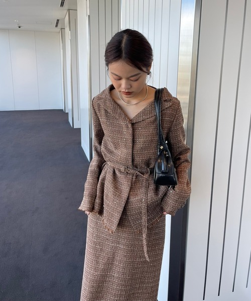 Ameri(アメリ)の「GLITTER TWEED SET UP(セットアップ・レディース・ブラック/ブラウン・SMALL/MEDIUM)」の11枚目の写真