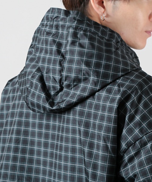 LUXSTYLE(ラグスタイル)の「チェック柄フード付きブルゾン(マウンテンパーカー・メンズ・C/A/B・M/L)」の10枚目の写真