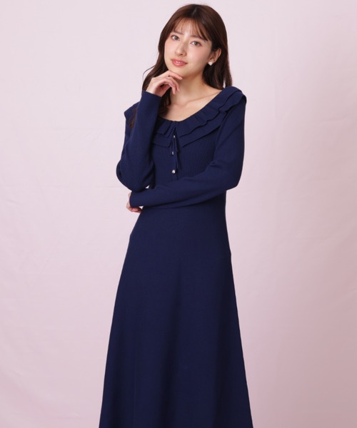 JILL by JILL STUART（ジルバイジルスチュアート）の「◇フリル襟バイカラーニットワンピース（ワンピース・レディース・ブラック/ネイビー・FREE）」の18枚目の写真