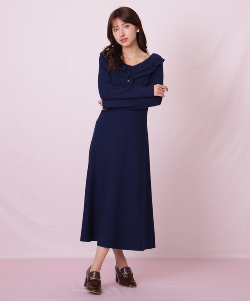 JILL by JILL STUART（ジルバイジルスチュアート）の「◇フリル襟バイカラーニットワンピース（ワンピース・レディース・ブラック/ネイビー・FREE）」の12枚目の写真
