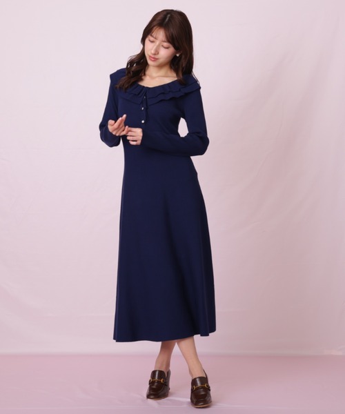 JILL by JILL STUART（ジルバイジルスチュアート）の「◇フリル襟バイカラーニットワンピース（ワンピース・レディース・ブラック/ネイビー・FREE）」の13枚目の写真