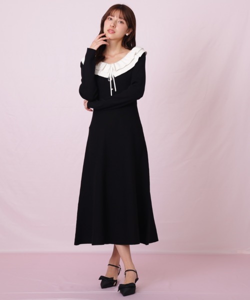 JILL by JILL STUART（ジルバイジルスチュアート）の「◇フリル襟バイカラーニットワンピース（ワンピース・レディース・ブラック/ネイビー・FREE）」の22枚目の写真