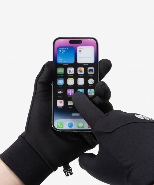 THE NORTH FACE(ザノースフェイス)の「THE NORTH FACE/ザ・ノース・フェイス 手袋 ETIP GLOVE 防寒 NN62527(手袋・メンズ・ブラック・M/S/L)」の4枚目の写真