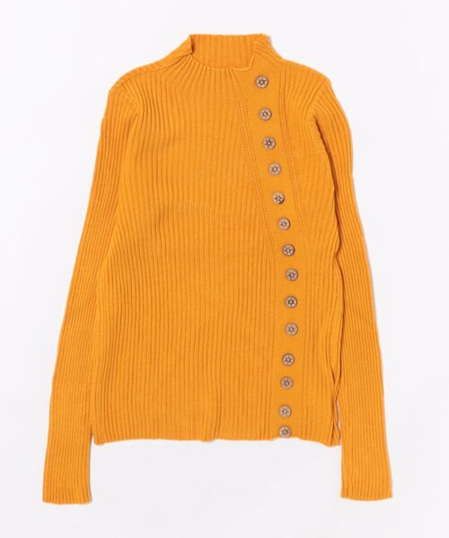 STYLEBLOCK(スタイルブロック)の「ボタンデザインハイネックニット(ニット/セーター・レディース・ブラック/ブルー/ベージュ系その他/ブラウン/ピンク/イエロー/ホワイト・FREE)」の6枚目の写真