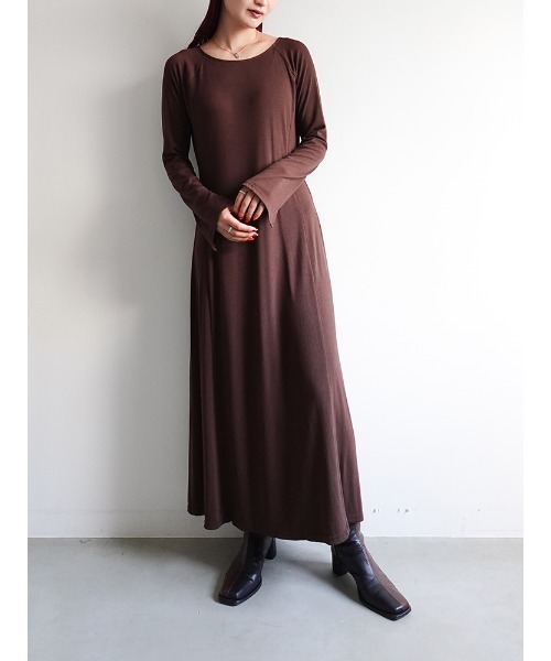 sahara（サハラ）の「Uneck Rib Long Dress/ユーネックリブロングドレス（ワンピース・レディース・ブラック/アイボリー/レッド/ブラウン・FREE）」の11枚目の写真