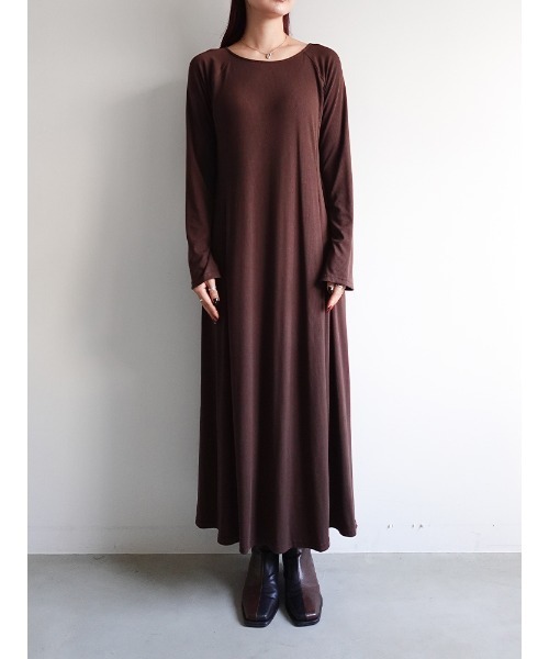 sahara（サハラ）の「Uneck Rib Long Dress/ユーネックリブロングドレス（ワンピース・レディース・ブラック/アイボリー/レッド/ブラウン・FREE）」の14枚目の写真