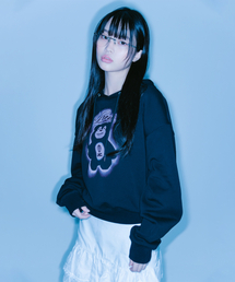 WM SPRAY BEAR CROPPED HOODIE black