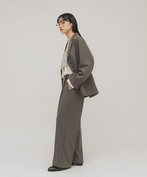 KBF（ケイビーエフ）の「フリルスリーブテーラードジャケット（その他アウター・レディース・チャコールグレー/グレー系その他・ONE）」の9枚目の写真