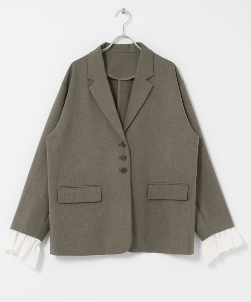 KBF(ケイビーエフ)の「フリルスリーブテーラードジャケット(その他アウター・レディース・チャコールグレー/グレー系その他・ONE)」の7枚目の写真