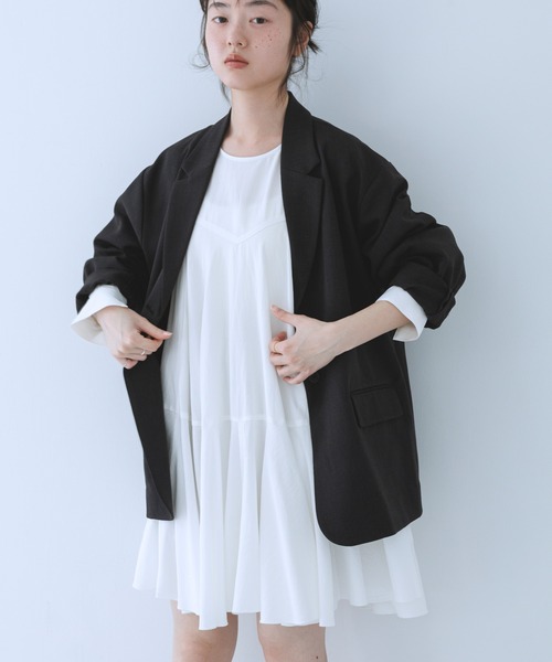 KBF(ケイビーエフ)の「フリルスリーブテーラードジャケット(その他アウター・レディース・チャコールグレー/グレー系その他・ONE)」の19枚目の写真