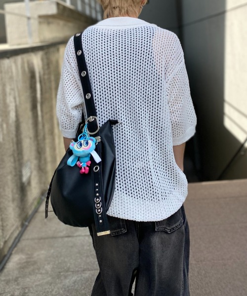 lilful(リルフル)の「【26年春夏新作】キャットデザイン 透かし編み メッシュニットポロシャツ(ポロシャツ・メンズ・ホワイト/ネイビー・M/L)」の15枚目の写真