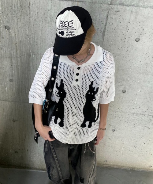 lilful(リルフル)の「【26年春夏新作】キャットデザイン 透かし編み メッシュニットポロシャツ(ポロシャツ・メンズ・ホワイト/ネイビー・M/L)」の13枚目の写真