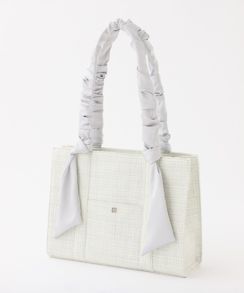 one after another NICE CLAUP（ワンアフターアナザーナイスクラップ）の「A4サイズ対応・キャリーオン可能/ギャザーハンドルトートバッグ（トートバッグ・レディース・ピンクベージュ/ブルー系その他/ホワイト×ブラック/アイボリー/ホワイト系その他/サックスブルー・FREE）」の13枚目の写真