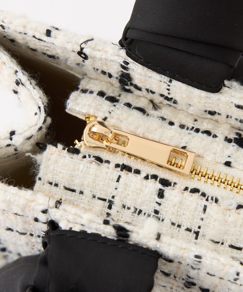 one after another NICE CLAUP（ワンアフターアナザーナイスクラップ）の「A4サイズ対応・キャリーオン可能/ギャザーハンドルトートバッグ（トートバッグ・レディース・ピンクベージュ/ブルー系その他/ホワイト×ブラック/アイボリー/ホワイト系その他/サックスブルー・FREE）」の8枚目の写真