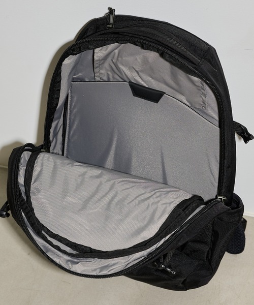 Columbia（コロンビア）の「【Columbia】ペッパーロック23Lバックパック（バックパック/リュック・メンズ・ブラック系その他2/ブラック系1・FREE）」の7枚目の写真