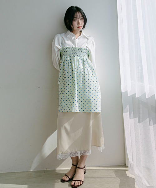 PILIT(ピリット)の「サテン裾レーススカート(スカート・レディース・アイボリー/グレイッシュブルー/イエロー・MEDIUM)」の22枚目の写真