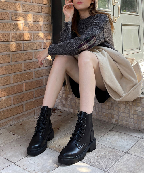 MAC MOC(マックモック)の「Tumo デイリーウォーカー 5cm lvory(ブーツ・レディース・アイボリー/ブラック・25cm/24cm/23.5cm/23cm/22.5cm/24.5cm)」の4枚目の写真