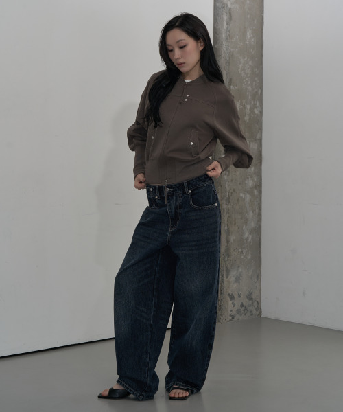 ZIZEMUSEUM(ジゼミュージアム)の「BANDING CROPPED COTTON JACKET (KHAKI BROWN)(その他アウター・レディース・その他・MEDIUM/LARGE/SMALL)」の2枚目の写真